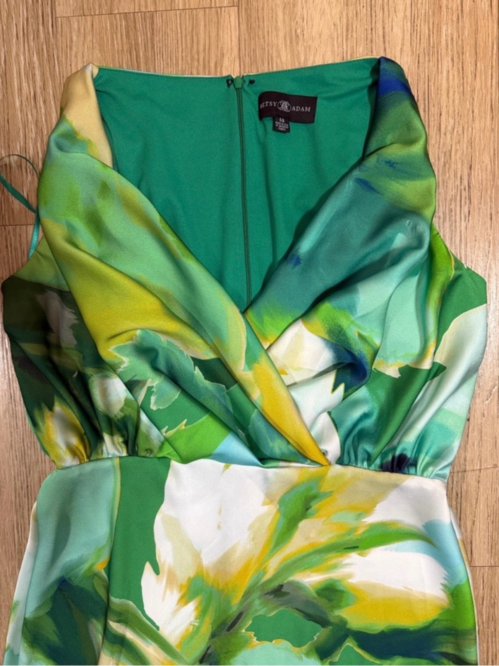 Betsy & Adam Green And Yellow Floral V-Neck Sleeveless Dress